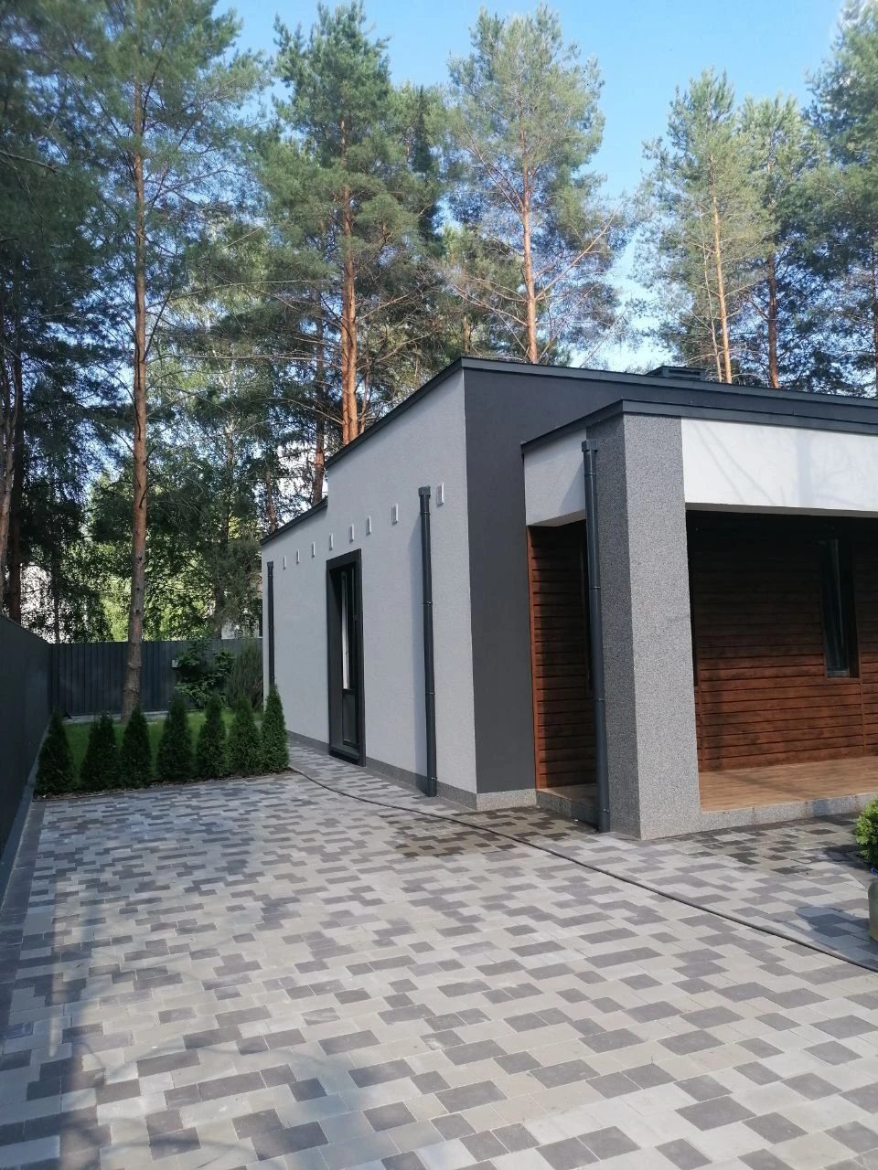 House for sale. 4 rooms, 102 m², 1 floor. Protsiv. 