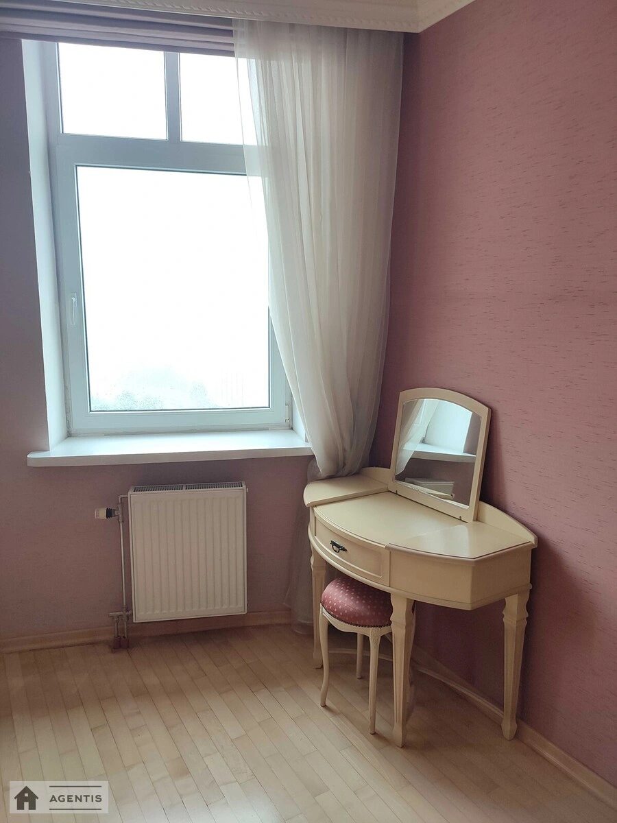 Apartment for rent. 3 rooms, 150 m², 15 floor/25 floors. 23, Lesi Ukrayinky 23, Kyiv. 