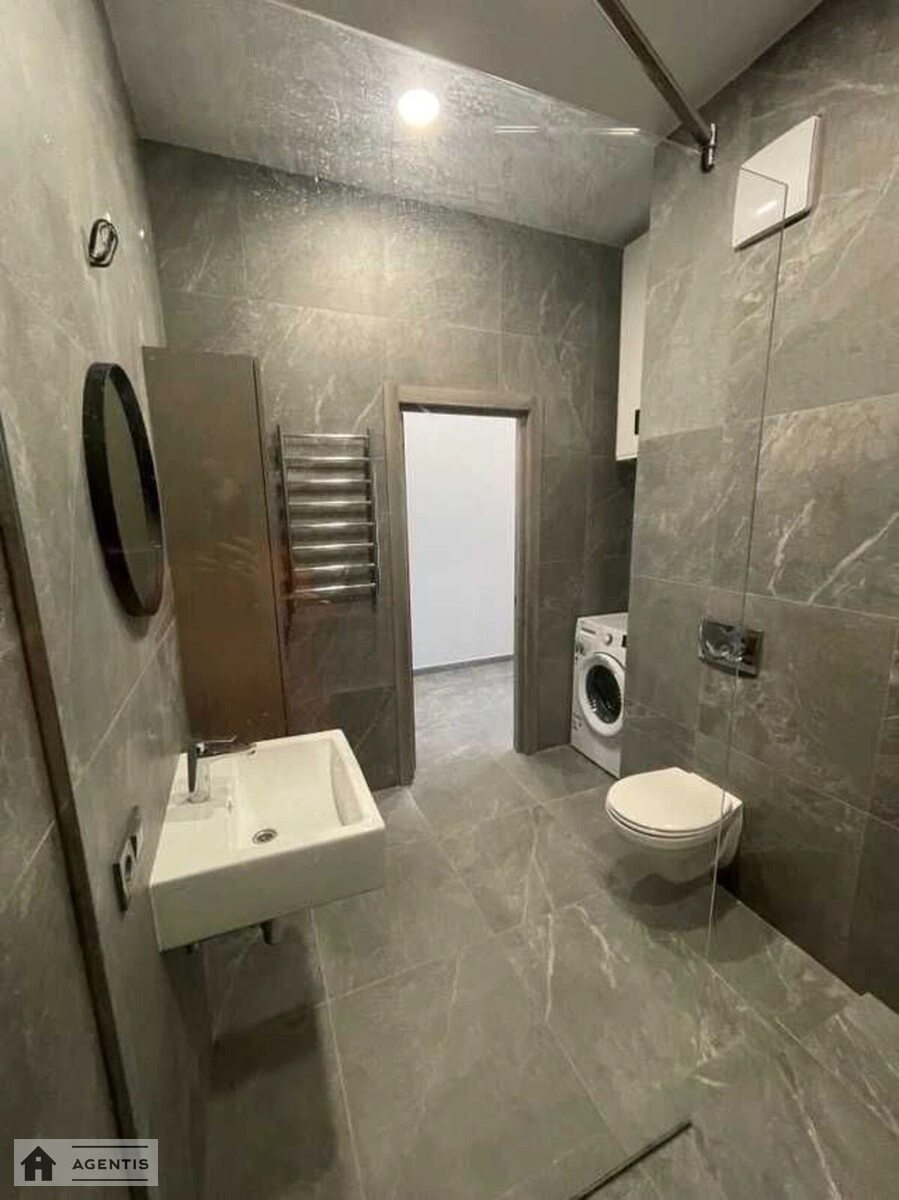 Сдам квартиру 2 комнаты, 49 m², 8 эт./9 этажей. Бульварно-Кудрявська вул. (Воровського), Киев. 