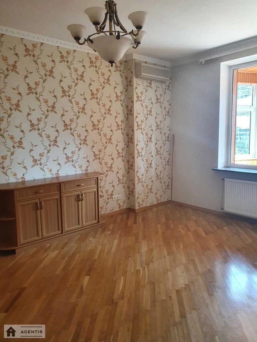 Apartment for rent. 4 rooms, 203 m², 7th floor/17 floors. 13, Staronavodnitcka 13, Kyiv. 