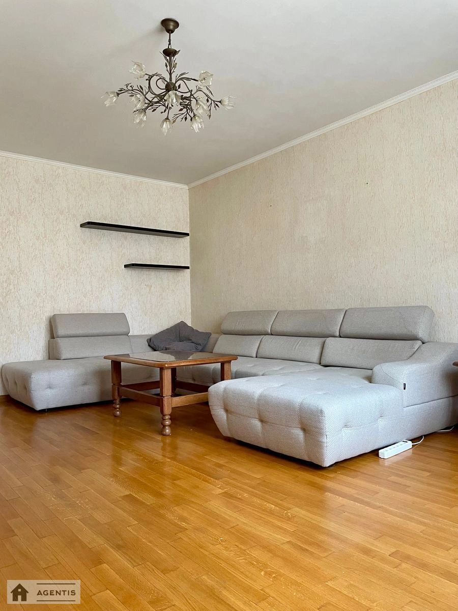 Apartment for rent. 3 rooms, 105 m², 7th floor/15 floors. 126, Valeriya Lobanovskoho prosp. Chervonozoryanyy, Kyiv. 