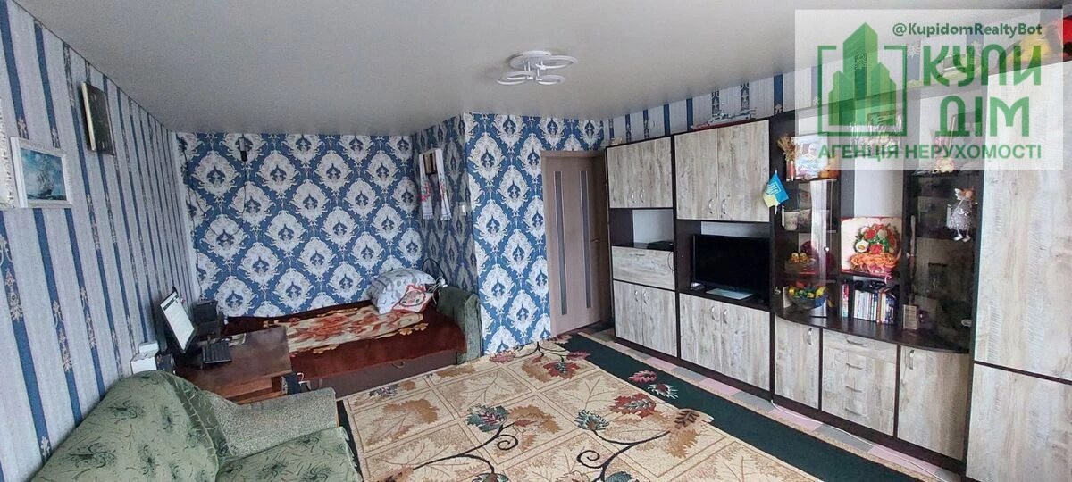 Продаж квартири 1 кімната, 38 m², 4 пов./9 поверхів. Фортечний (кіровський), Кропивницький. 