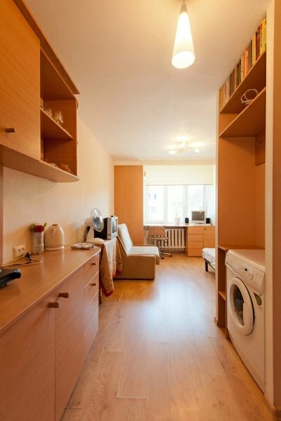 Сдается посуточно отдельное жилье. 1 room, 25 m², 4th floor/5 floors. 13, Пожарского 13, Киев. 