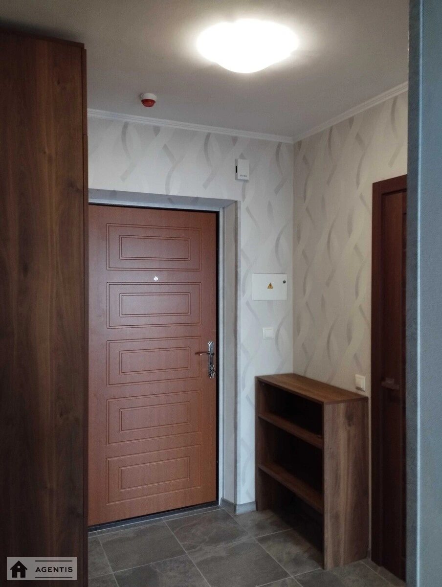 Apartment for rent. 1 room, 42 m², 6th floor/26 floors. 3, Lisova , Novoselky. 