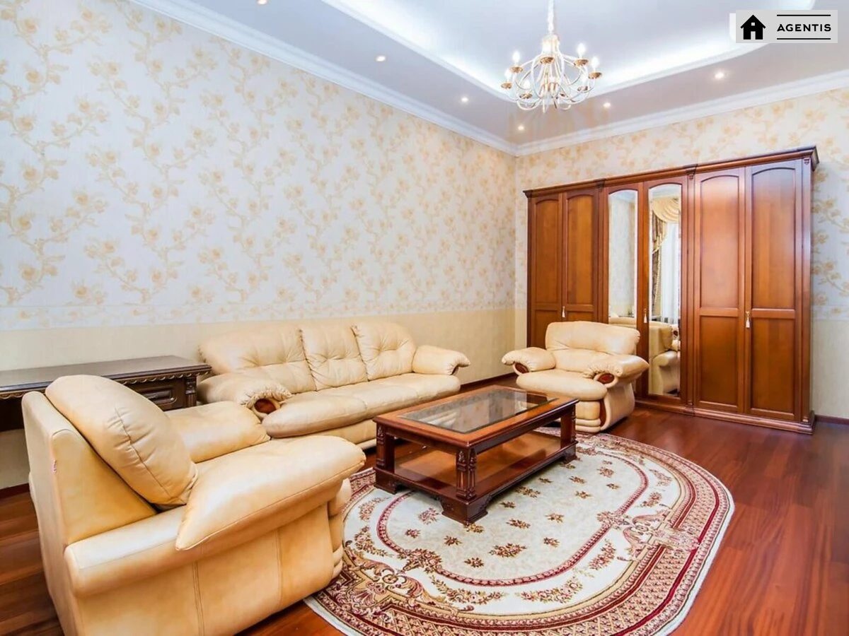 Apartment for rent. 2 rooms, 68 m², 4th floor/4 floors. 43, Saksaganskogo 43, Kyiv. 