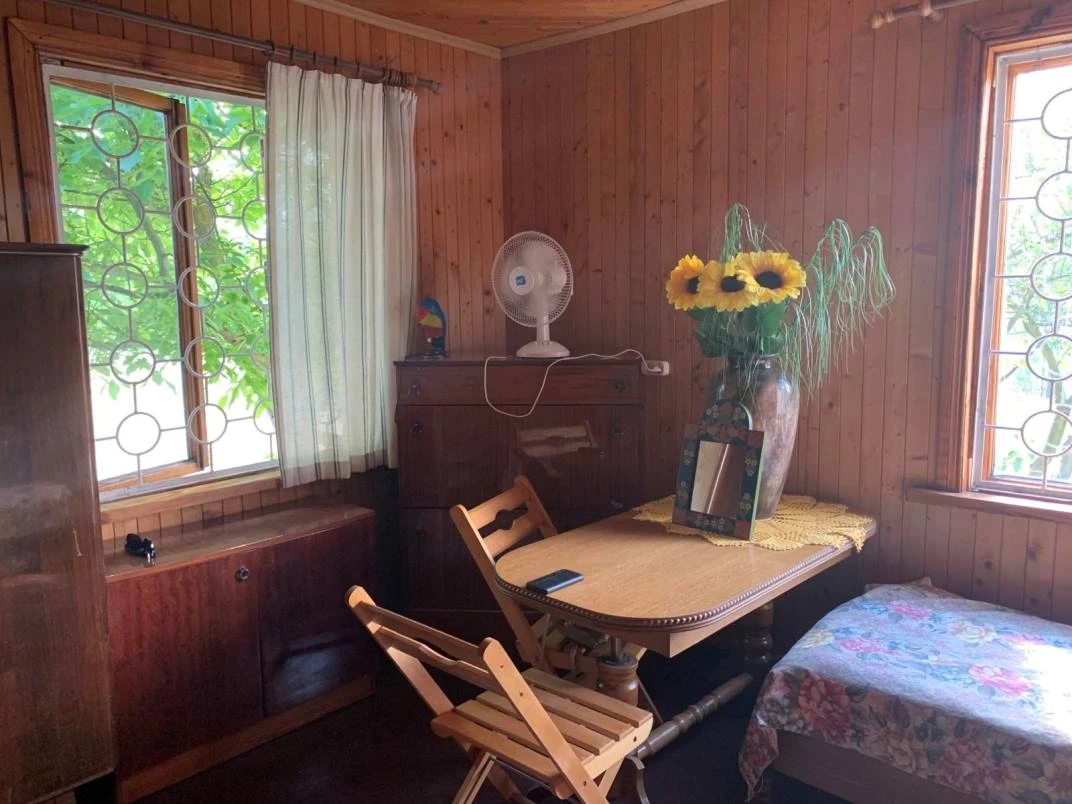 Summer cottage for sale 2 rooms, 45 m², 2 floors. Vlasivka. 