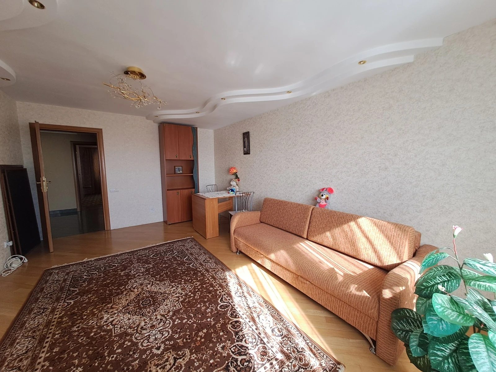 Apartments for sale. 3 rooms, 85 m², 2nd floor/5 floors. 6, Dovzhenka O. vul., Ternopil. 