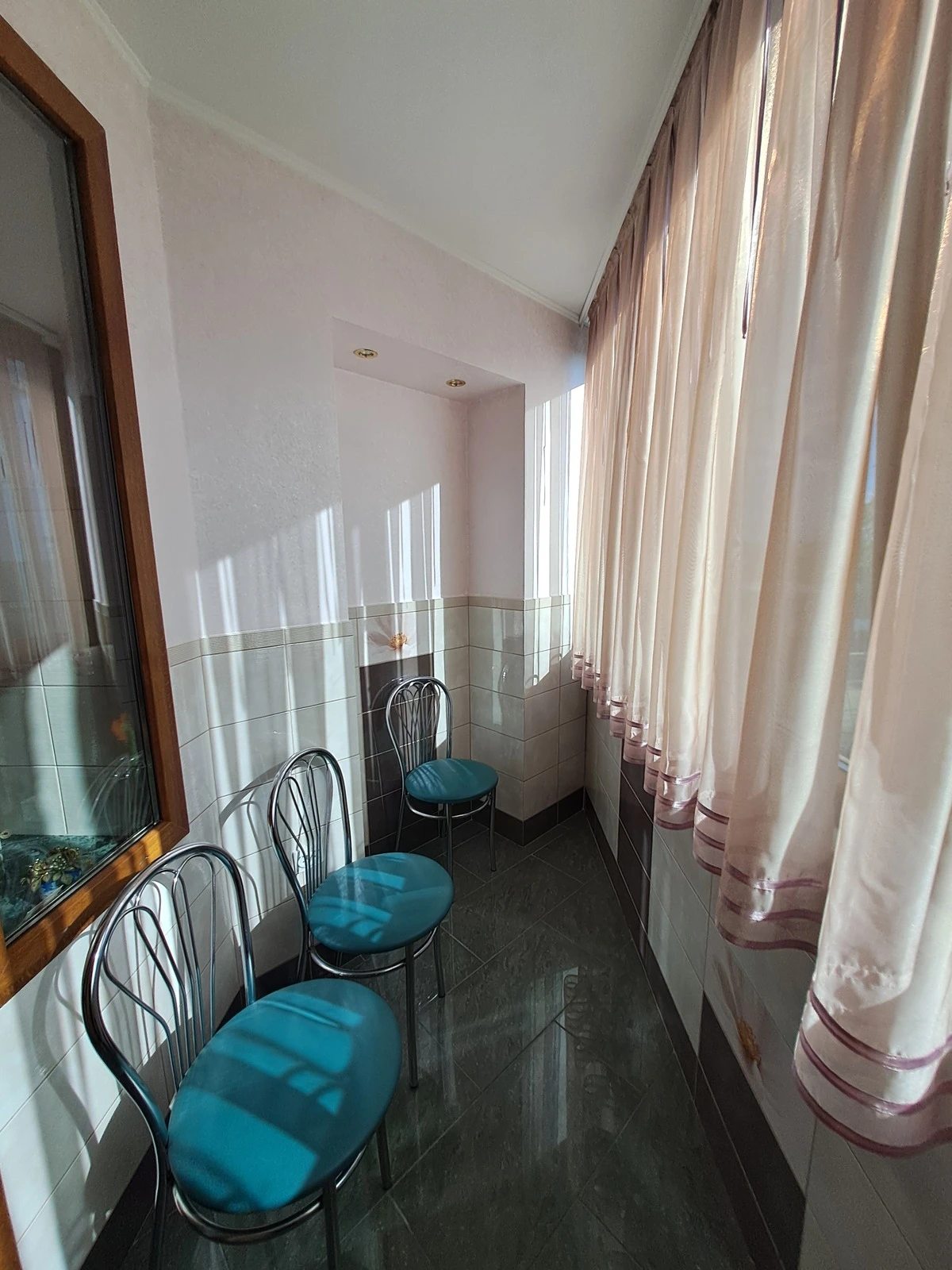 Продаж квартири. 3 rooms, 85 m², 2nd floor/5 floors. 6, Довженка О. вул., Тернопіль. 