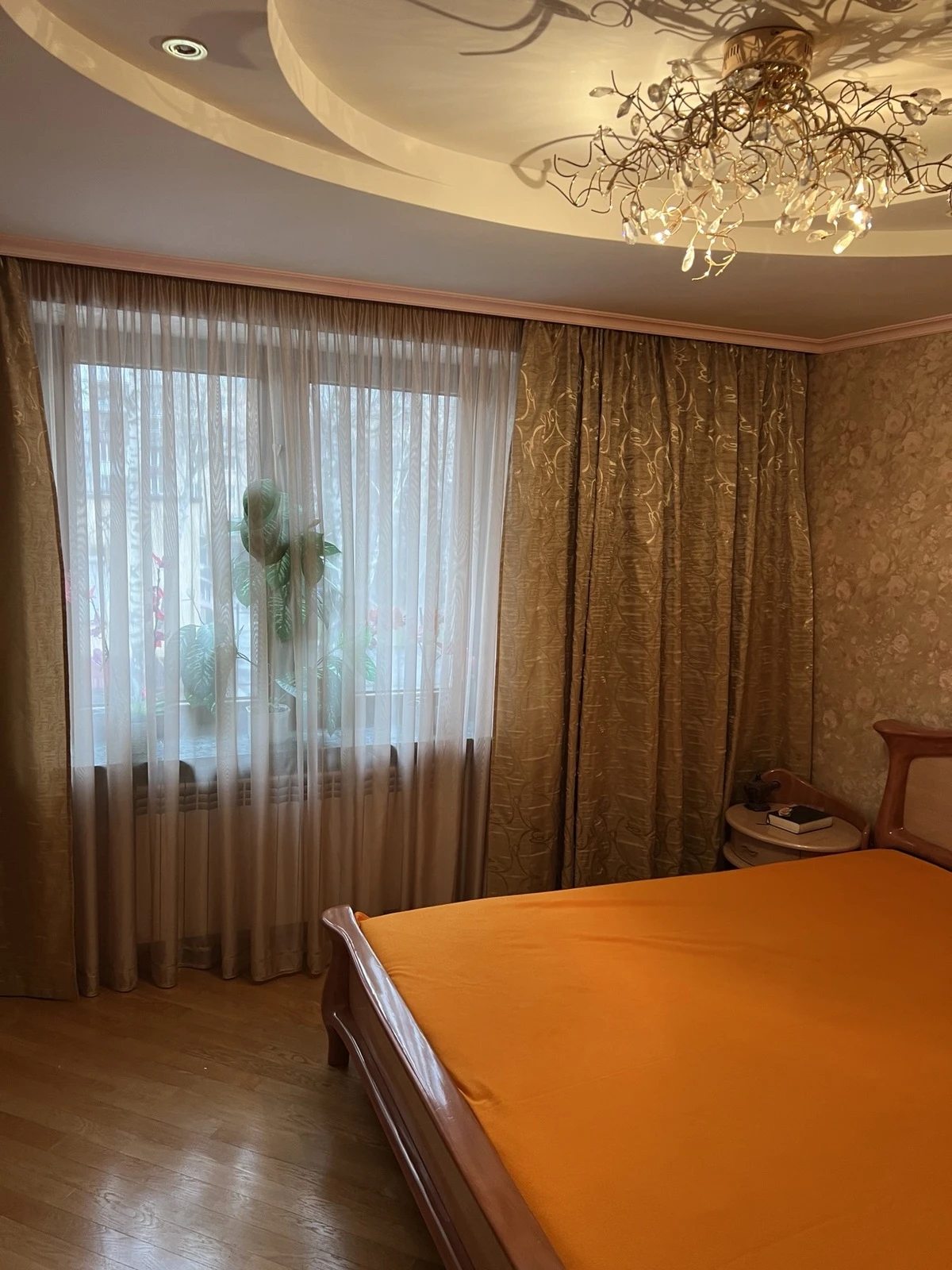 Apartments for sale. 3 rooms, 85 m², 2nd floor/5 floors. 6, Dovzhenka O. vul., Ternopil. 