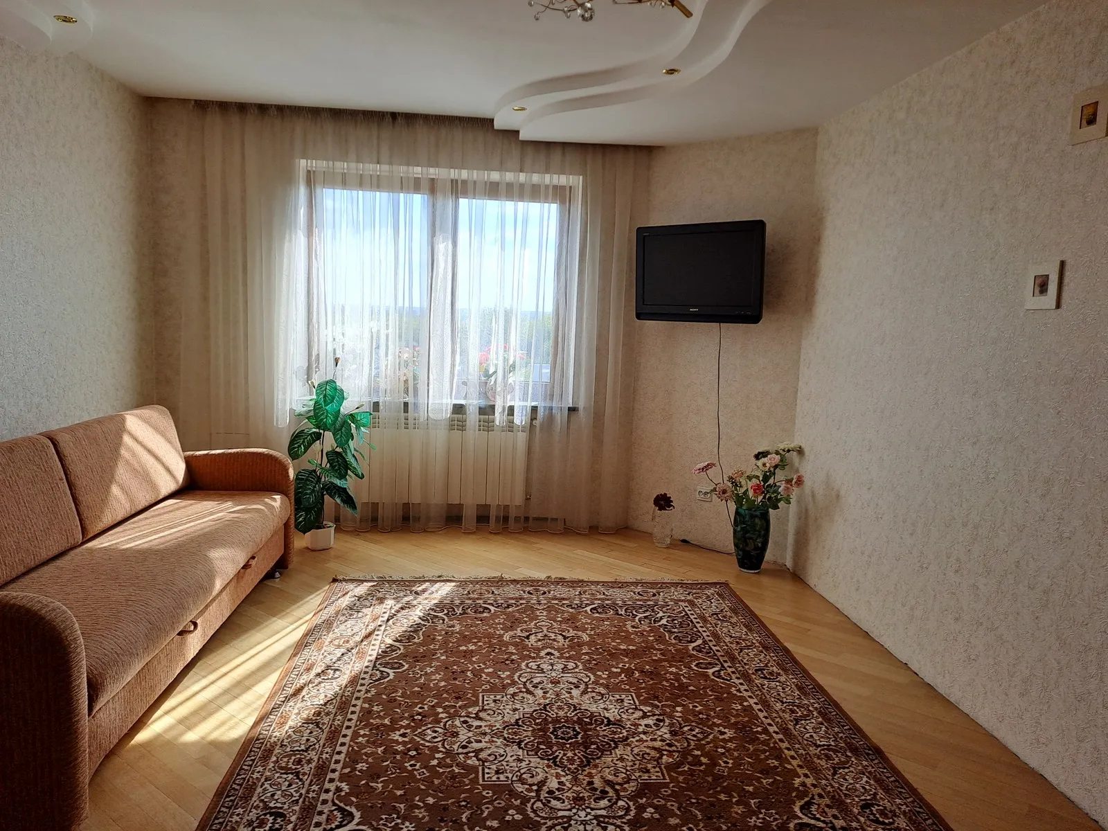 Apartments for sale. 3 rooms, 85 m², 2nd floor/5 floors. 6, Dovzhenka O. vul., Ternopil. 