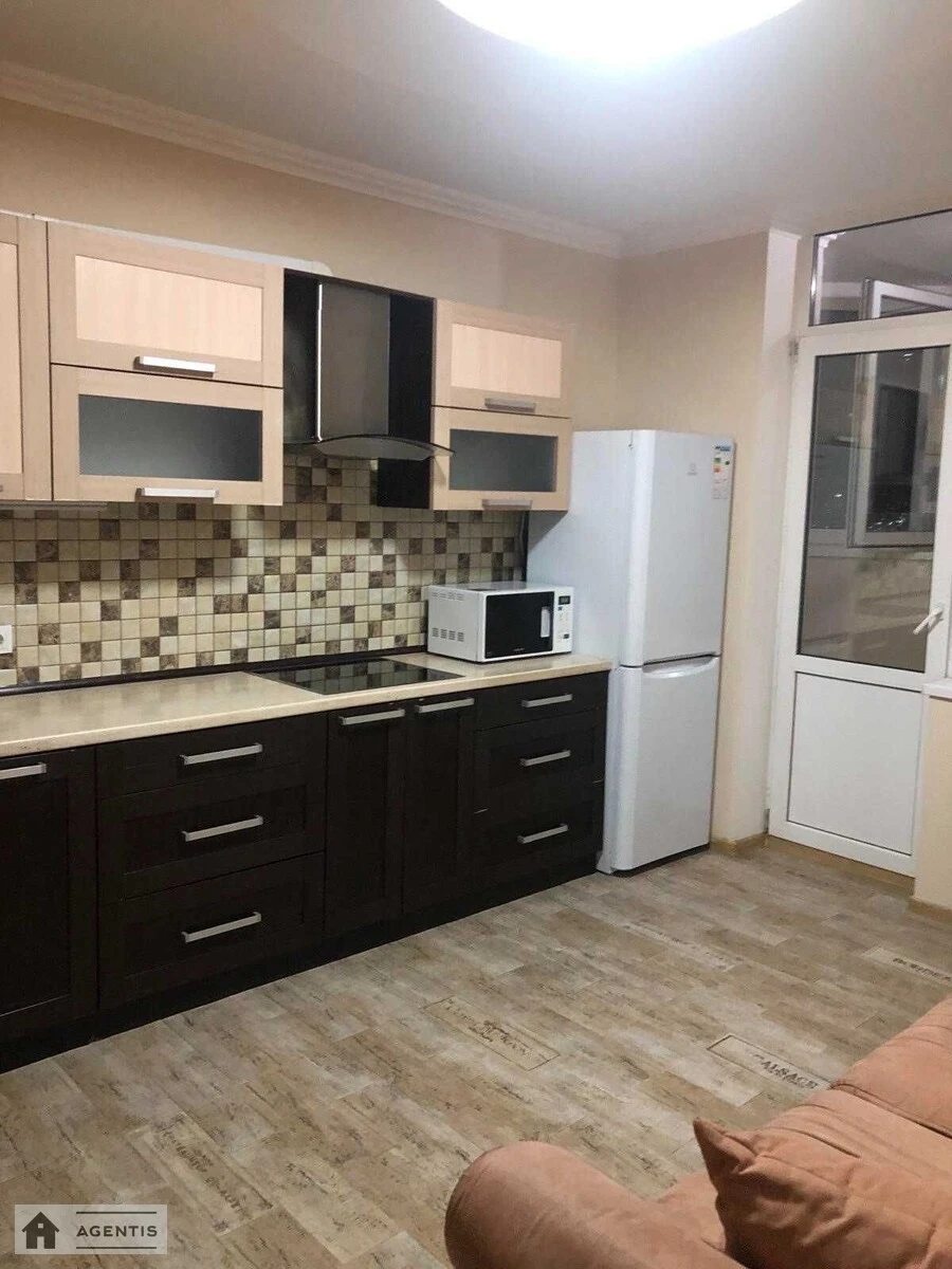 Здам квартиру. 2 rooms, 73 m², 20 floor/25 floors. 6, Олени Пчілки вул., Київ. 