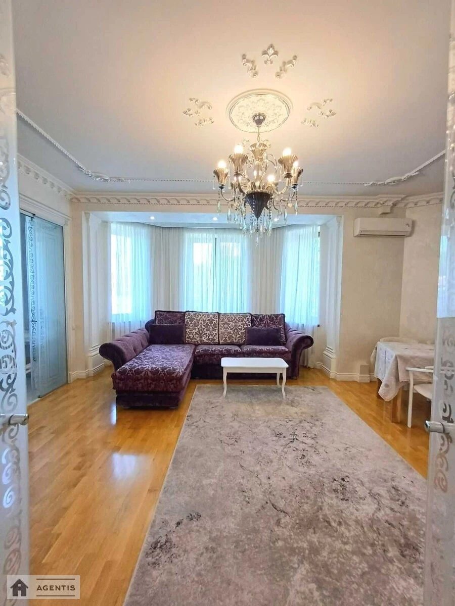 Apartment for rent. 2 rooms, 68 m², 5th floor/8 floors. 34, Mykhayla Hrushevskoho vul., Kyiv. 