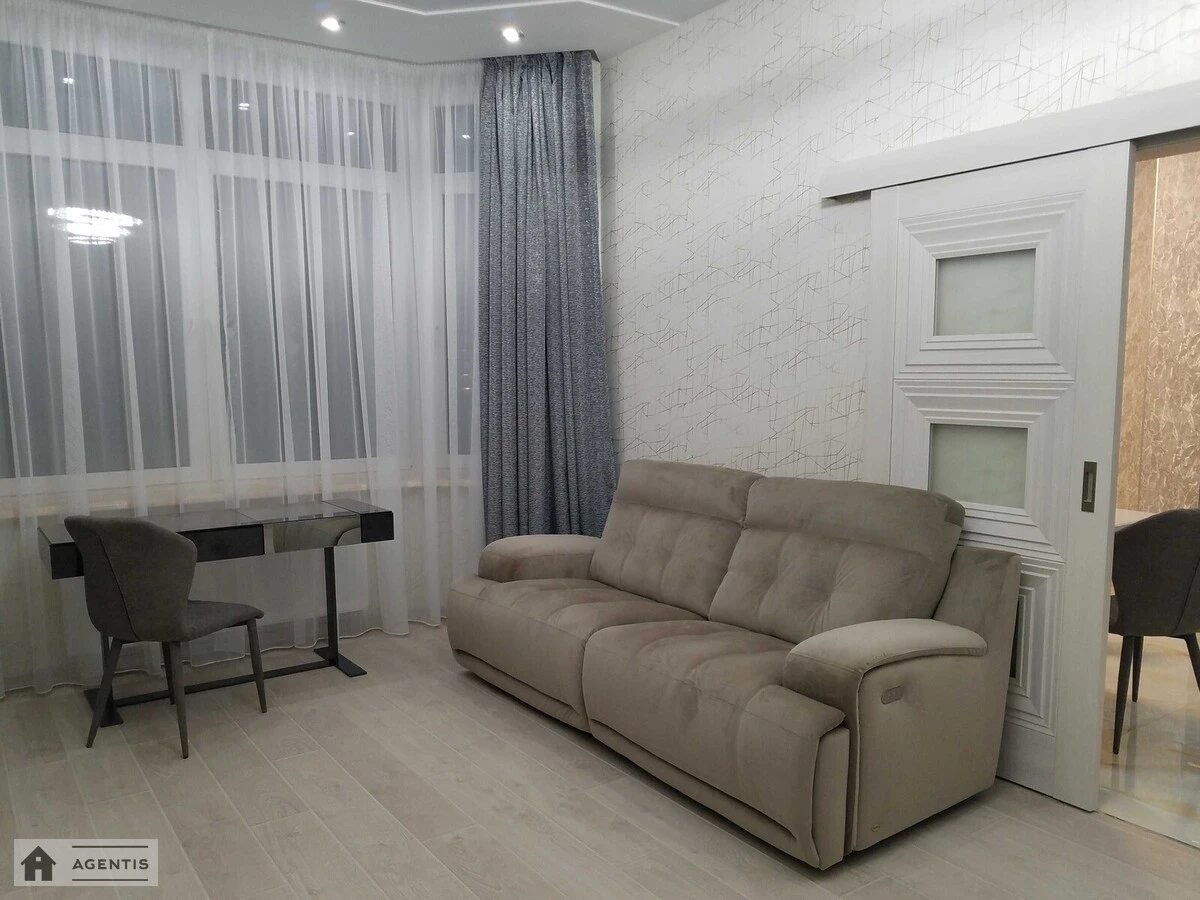 Apartment for rent. 1 room, 50 m², 20 floor/24 floors. 34, Yevhena Konovaltsya vul. Shchorsa, Kyiv. 