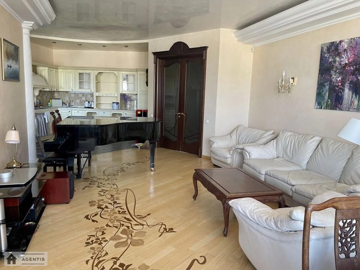 Apartment for rent. 3 rooms, 127 m², 11 floor/16 floors. 6, Staronavodnitcka 6, Kyiv. 