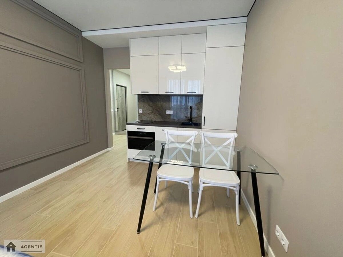 Apartment for rent. 1 room, 30 m², 23 floor/25 floors. 40, Revutckogo 40, Kyiv. 