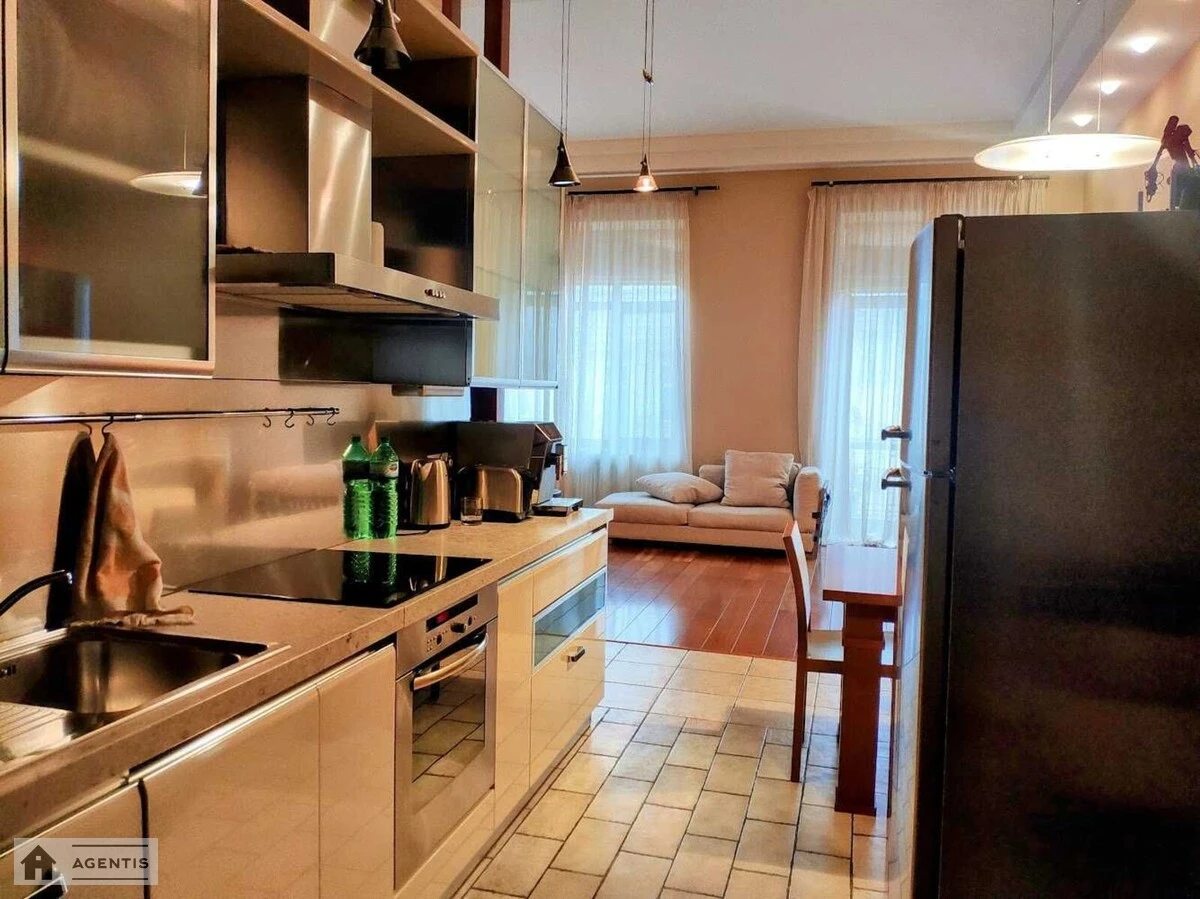 Apartment for rent 1 room, 80 m², 4th fl./6 floors. 7, Zankovetckoyi 7, Kyiv. 