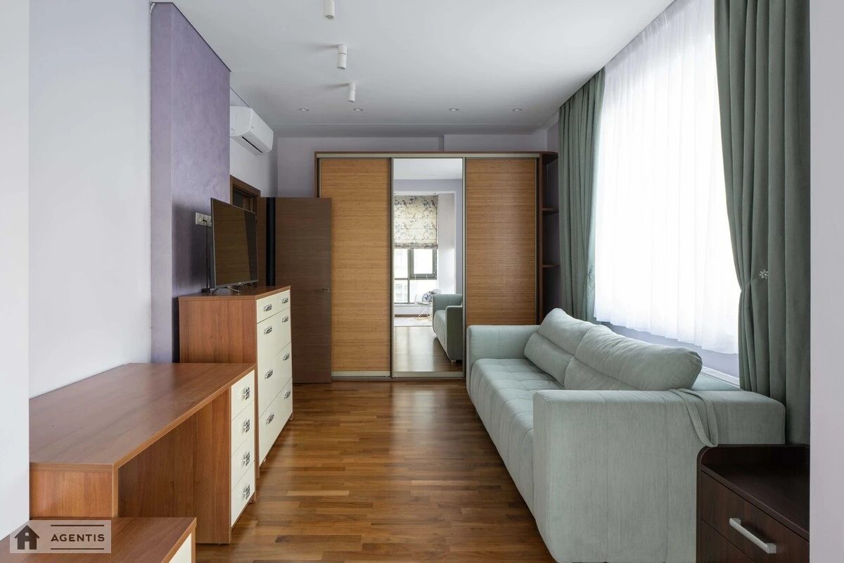 Здам квартиру. 3 rooms, 90 m², 13 floor/24 floors. 6, Трускавецька 6, Київ. 