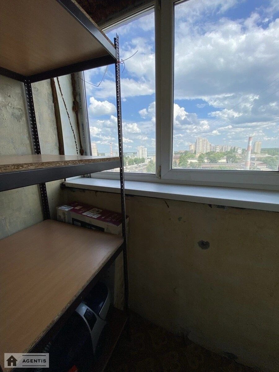 Здам квартиру. 1 room, 35 m², 8th floor/9 floors. 1, Надії Світличної пров. (Волго-Донський), Київ. 