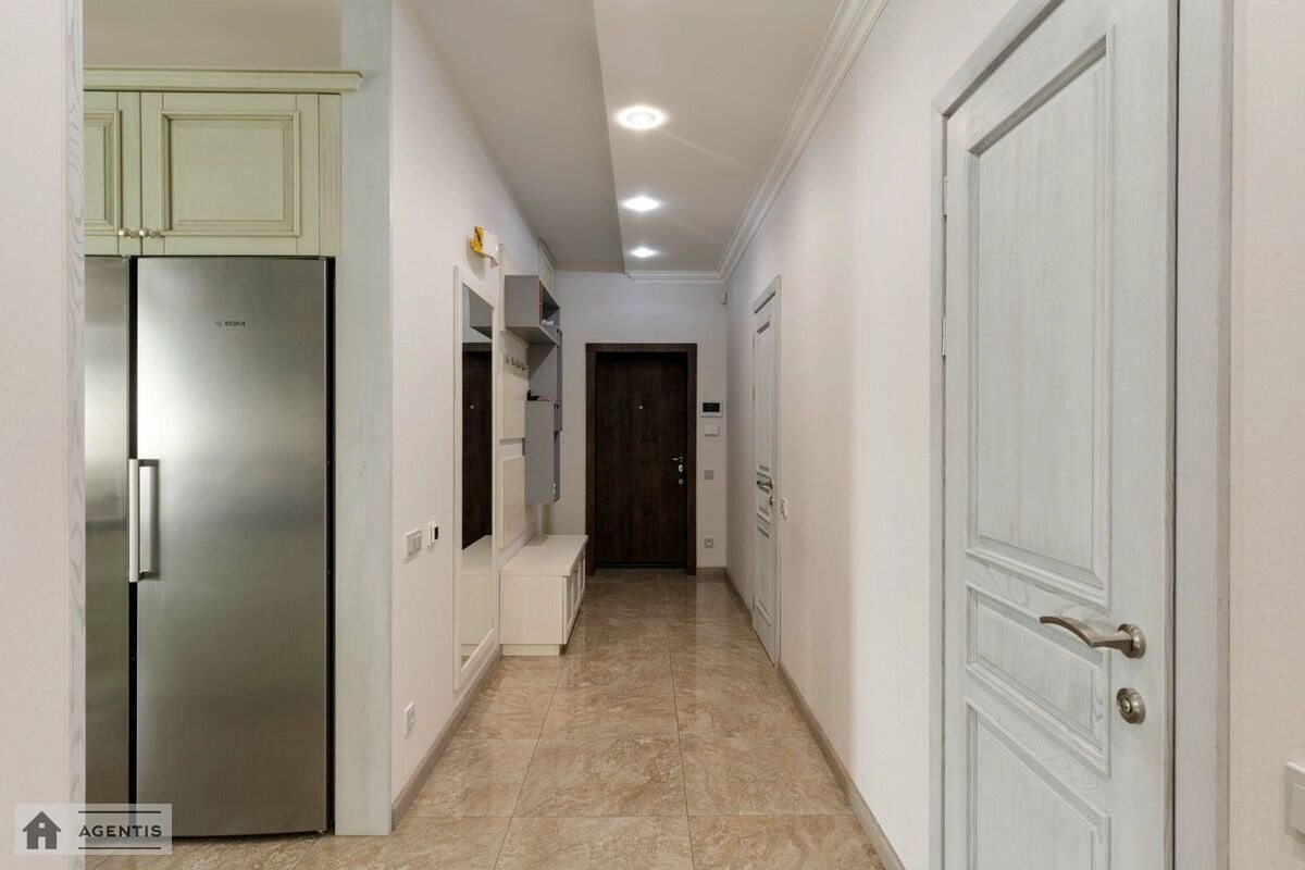 Apartment for rent. 4 rooms, 160 m², 12 floor/24 floors. 1, Ioanna Pavla II vul. Patrisa Lumumby, Kyiv. 