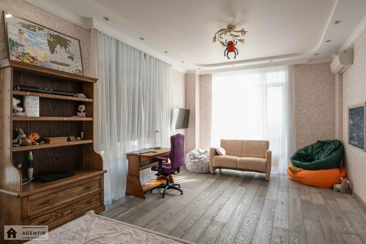 Сдам квартиру. 4 rooms, 160 m², 12 floor/24 floors. 1, Іоанна Павла ІІ вул. (Патріса Лумумби), Киев. 