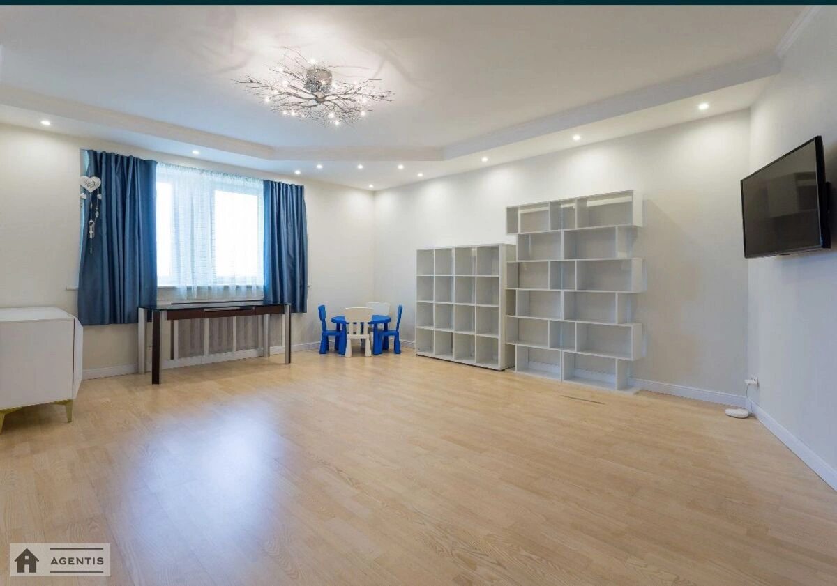 Apartment for rent. 5 rooms, 290 m², 10th floor/12 floors. 23, Klinichna 23, Kyiv. 