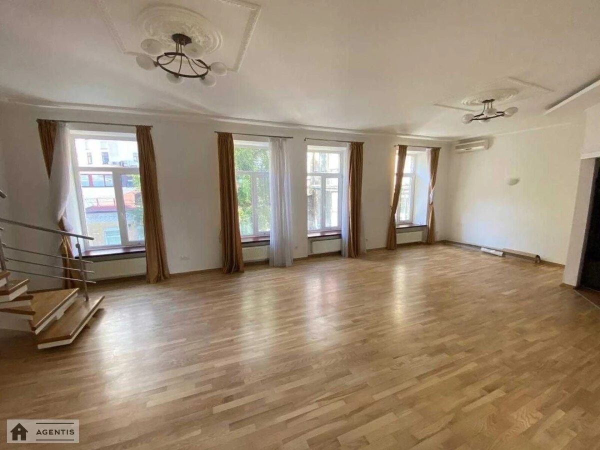 Apartment for rent. 5 rooms, 170 m², 4th floor/4 floors. 13, Shevchenka 13, Kyiv. 