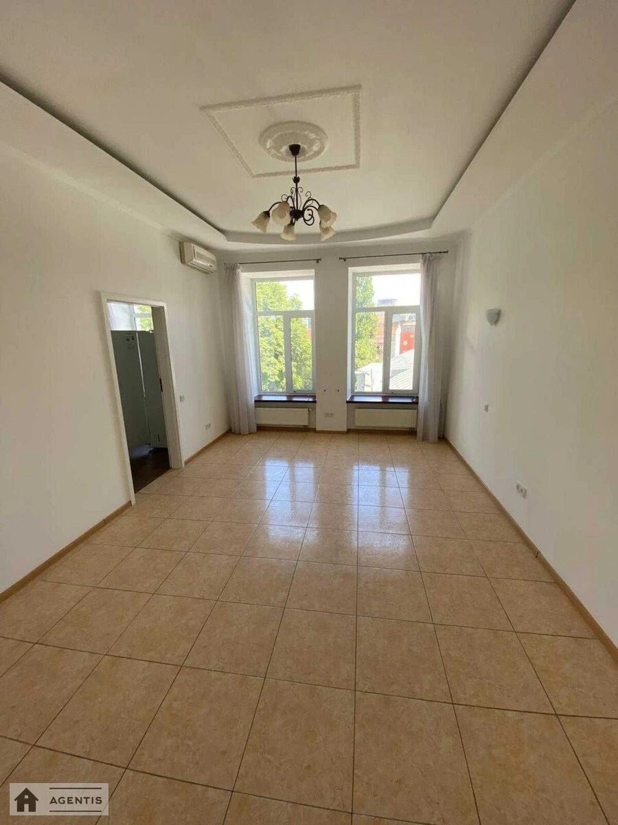 Сдам квартиру. 5 rooms, 170 m², 4th floor/4 floors. 13, Шевченка 13, Киев. 