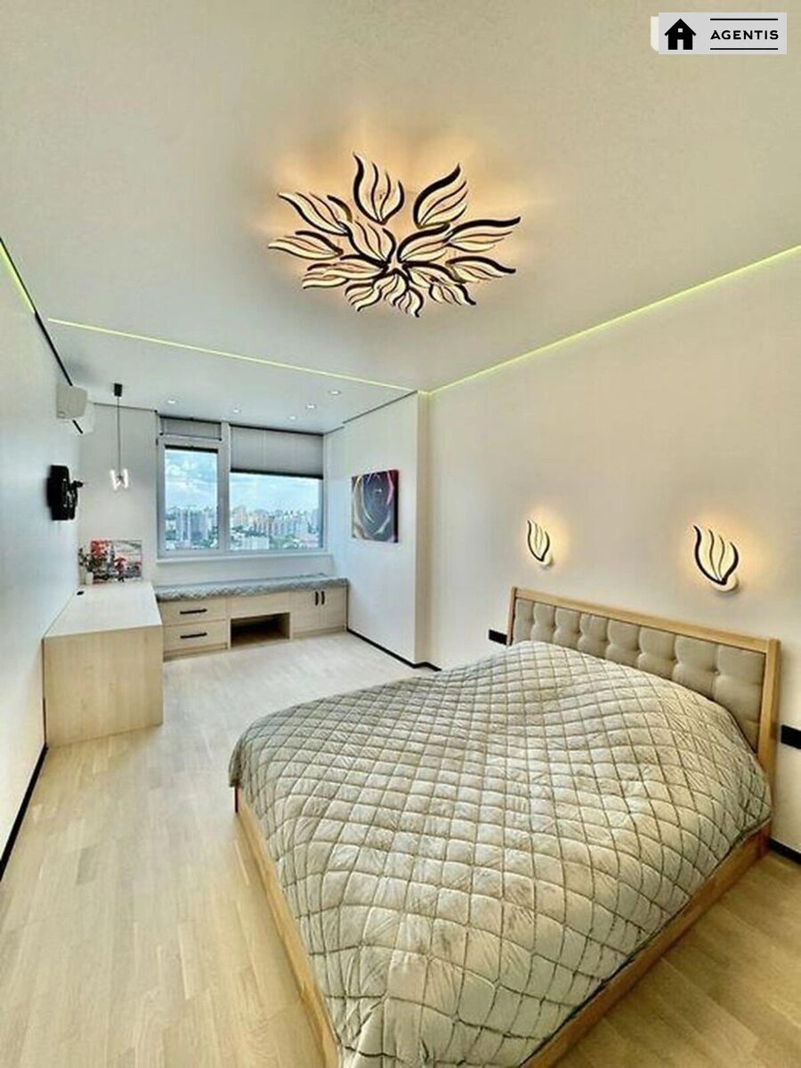 Apartment for rent. 1 room, 57 m², 29 floor/36 floors. 11, Beresteyskyy prosp. Peremohy, Kyiv. 