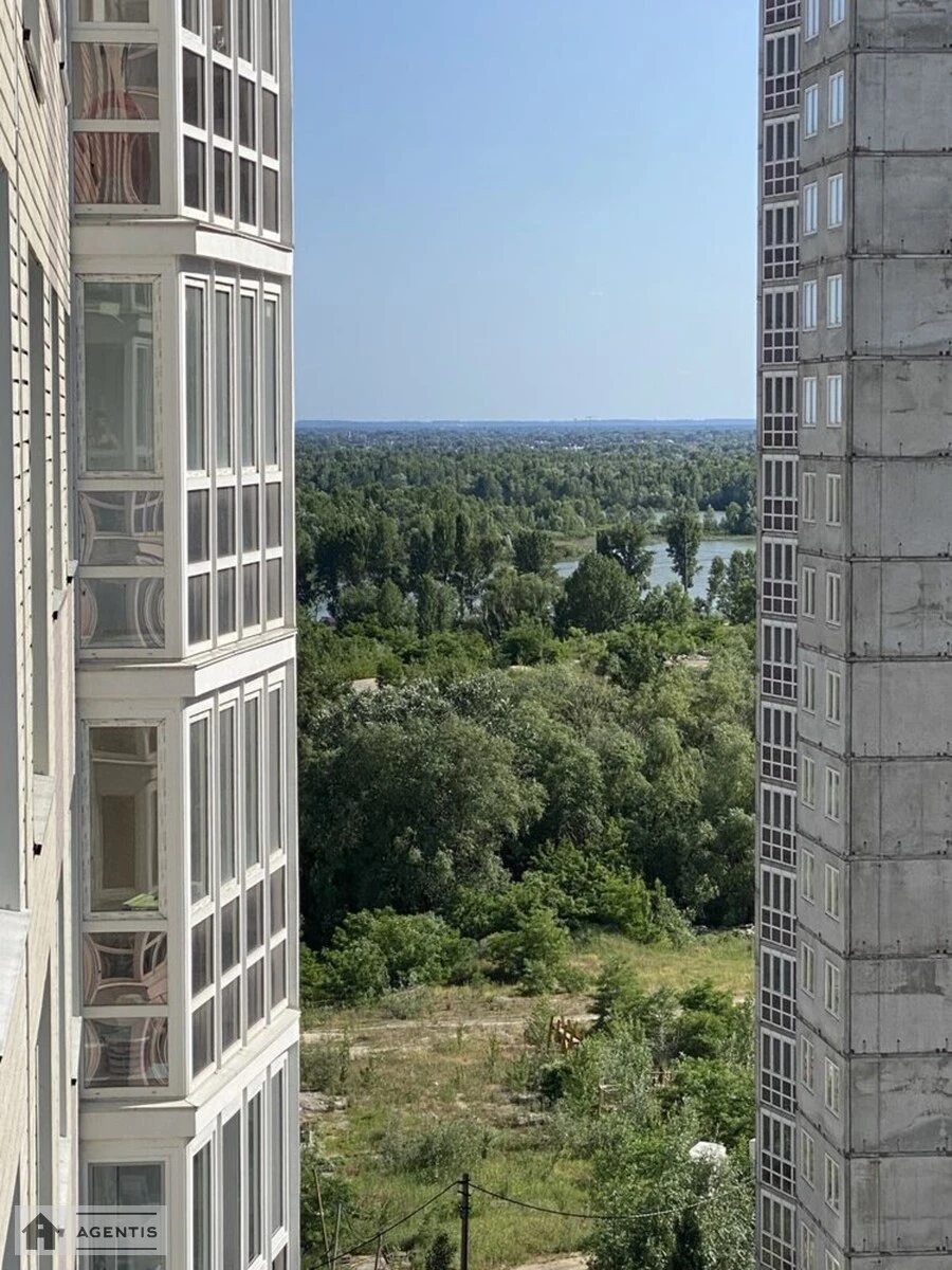 Сдам квартиру. 1 room, 37 m², 13 floor/25 floors. 20, Бориса Гмирі вул., Киев. 