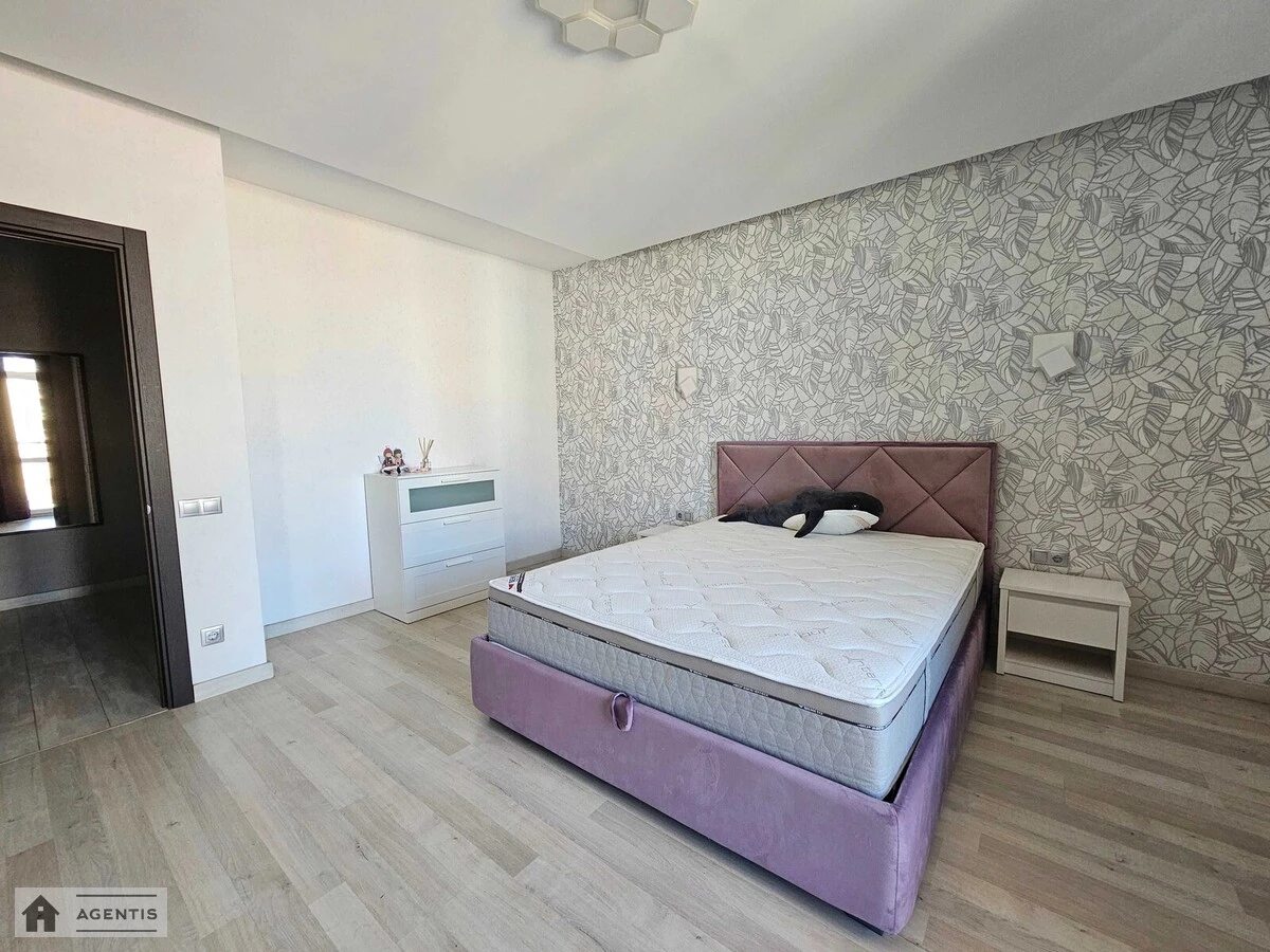 Apartment for rent. 2 rooms, 90 m², 9th floor/10 floors. 60, Dmytrivska 60, Kyiv. 