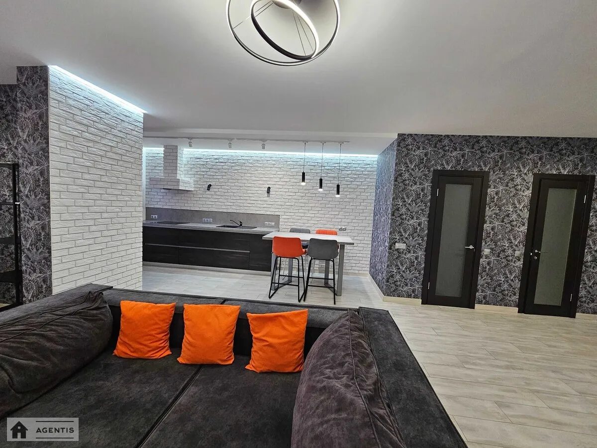 Apartment for rent. 2 rooms, 90 m², 9th floor/10 floors. 60, Dmytrivska 60, Kyiv. 