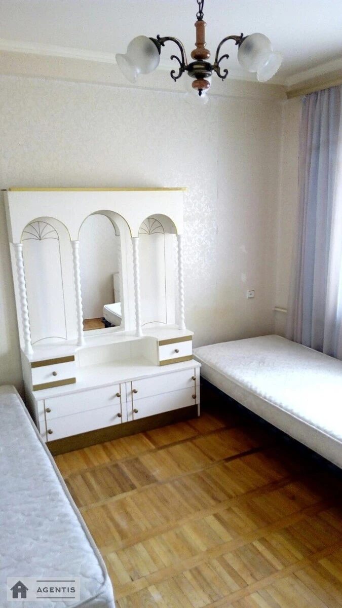 Сдам квартиру. 3 rooms, 60 m², 9th floor/9 floors. Политехнический, Киев. 