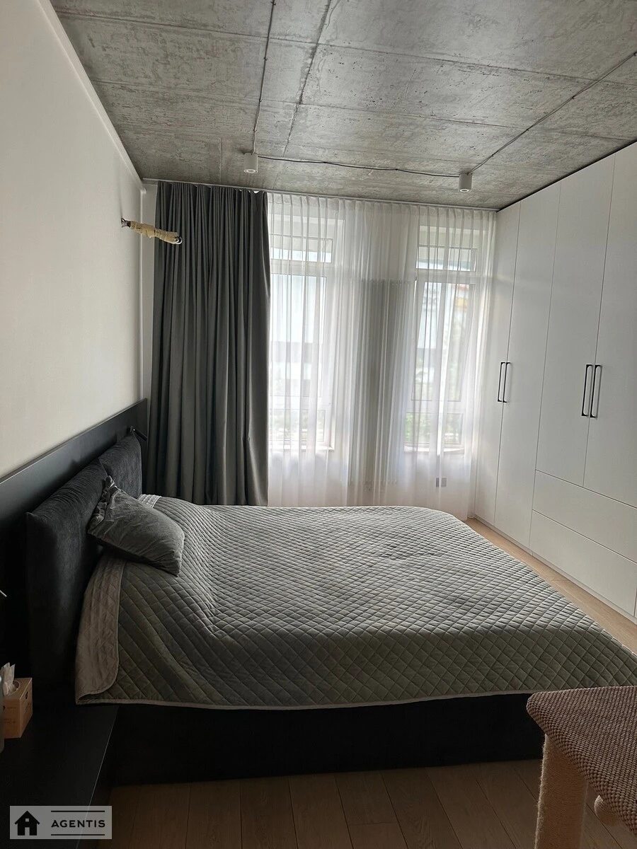 Apartment for rent. 2 rooms, 60 m², 2nd floor/9 floors. 1, Tadeya Rylskoho vul., Kyiv. 