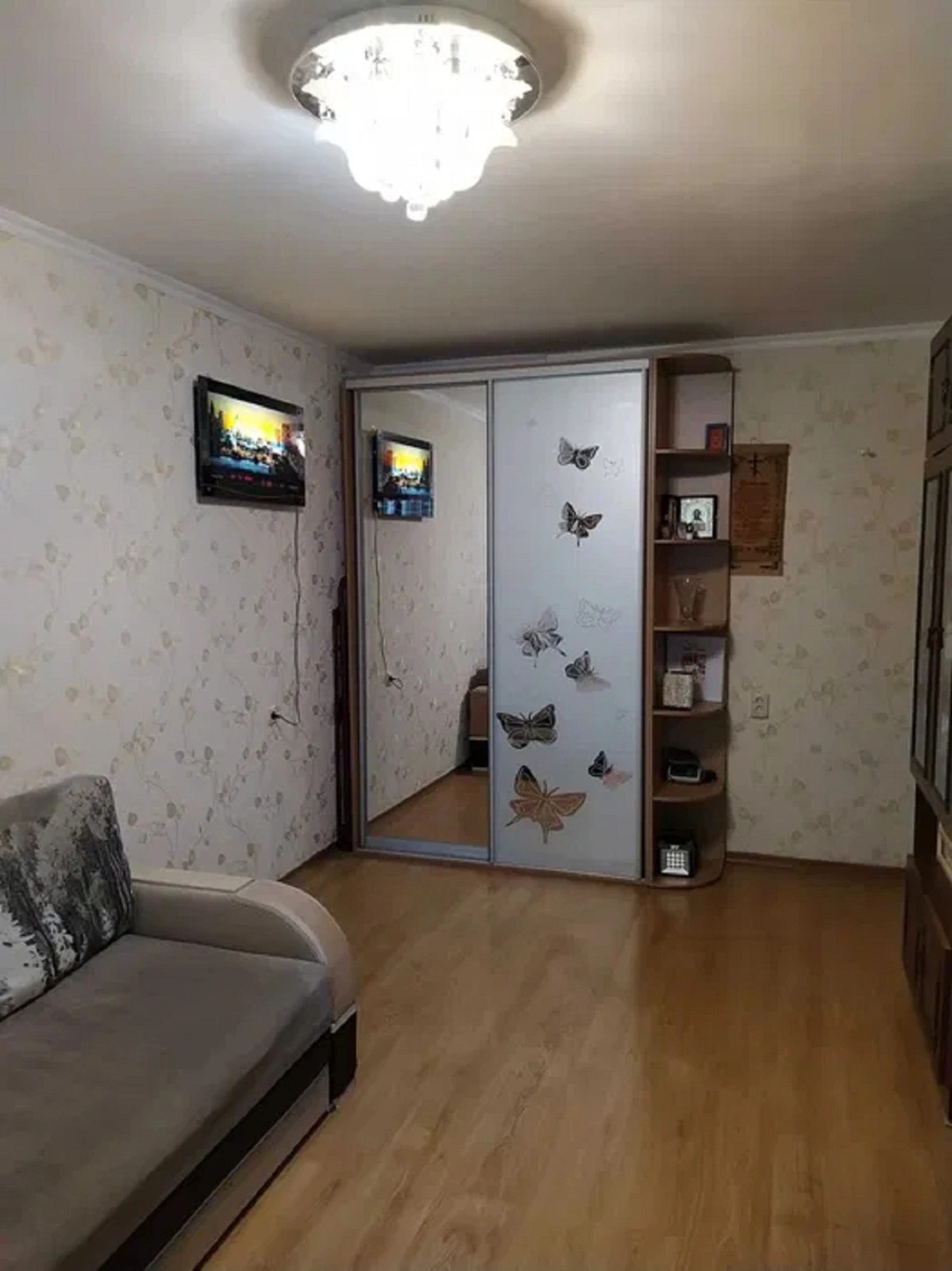 Продаж квартири. 2 rooms, 45 m², 1st floor/5 floors. 5, Вишневского пер., Одеса. 