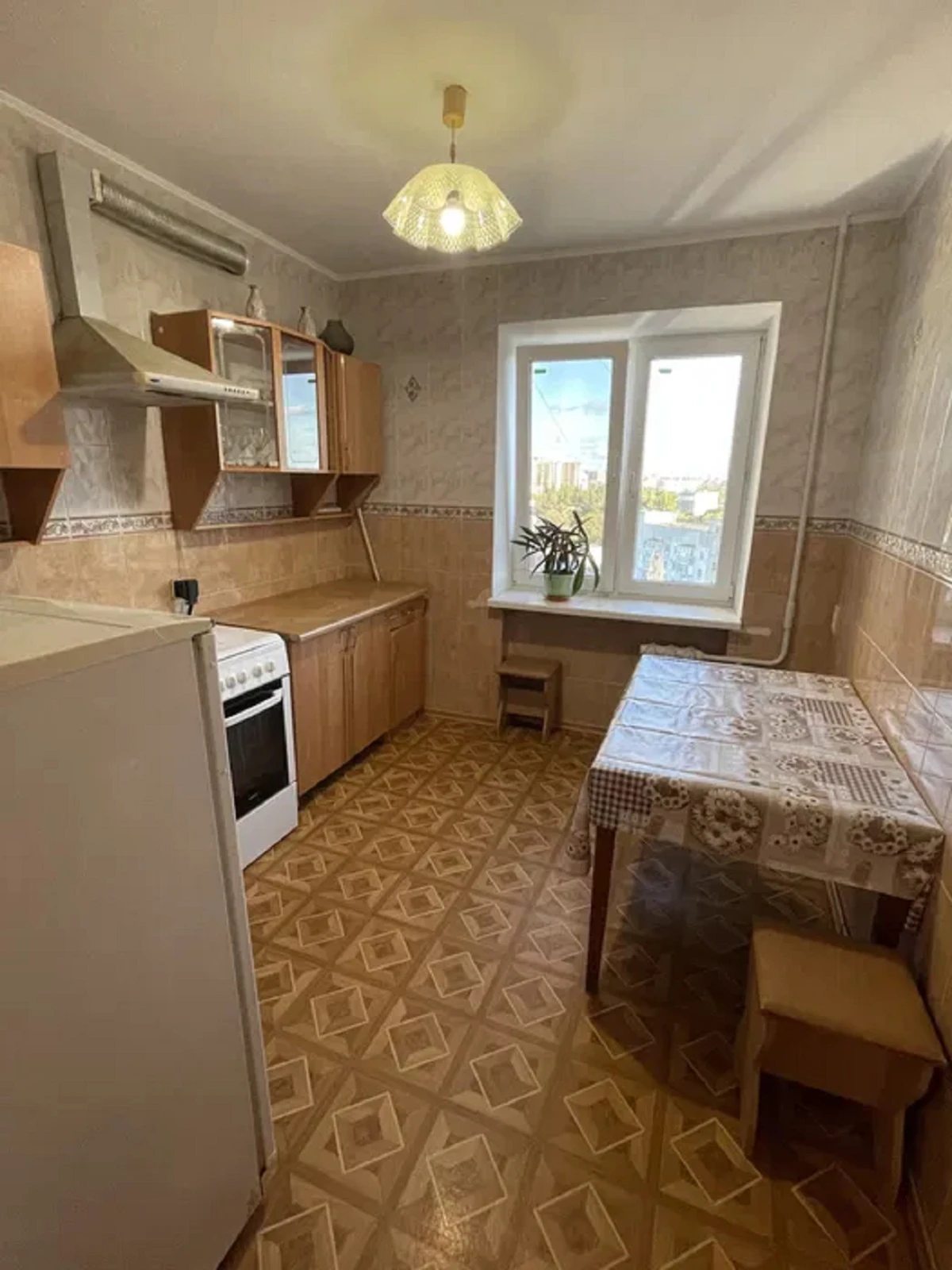 Продаж квартири. 2 rooms, 50 m², 10th floor/16 floors. 12, Среднефонтанская ул., Одеса. 