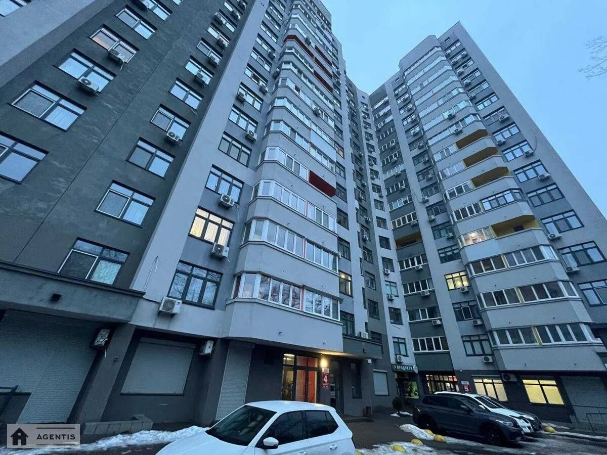 Apartment for rent. 3 rooms, 90 m², 4th floor/16 floors. 71, Beresteyskyy prosp. Peremohy, Kyiv. 