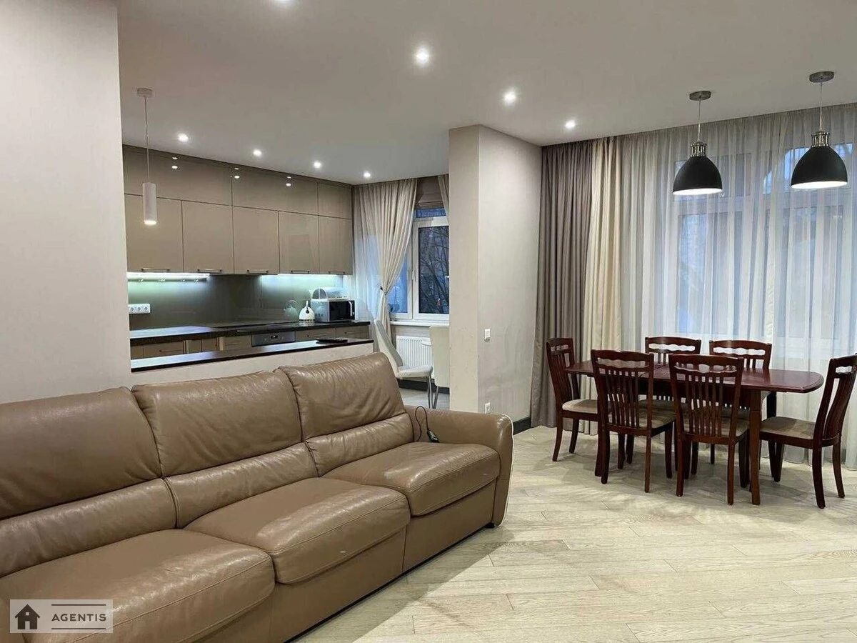 Apartment for rent. 3 rooms, 90 m², 4th floor/16 floors. 71, Beresteyskyy prosp. Peremohy, Kyiv. 