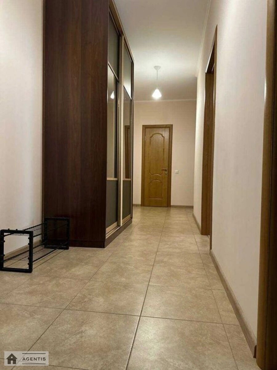 Здам квартиру. 2 rooms, 74 m², 5th floor/17 floors. Сергія Данченка вул., Київ. 