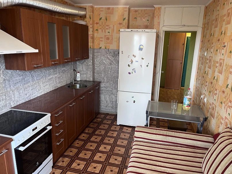 Сдам квартиру. 1 room, 47 m², 6th floor/12 floors. 12, Бориспольская 12, Киев. 