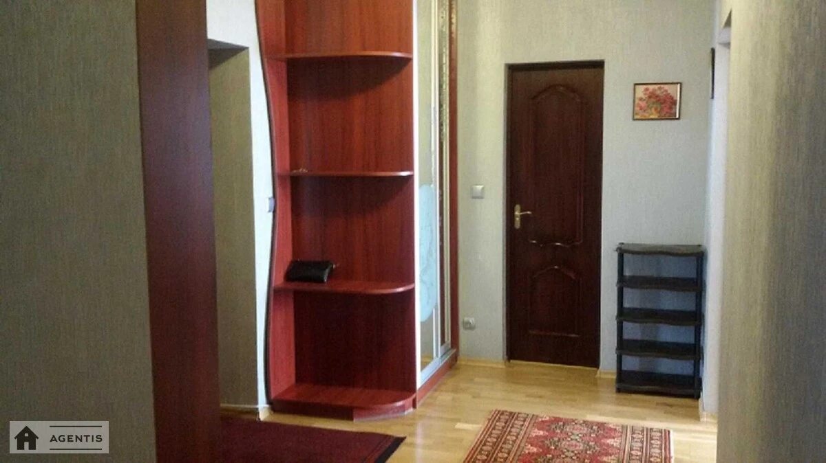 Здам квартиру. 2 rooms, 75 m², 18 floor/25 floors. 33, Осіння 33, Київ. 