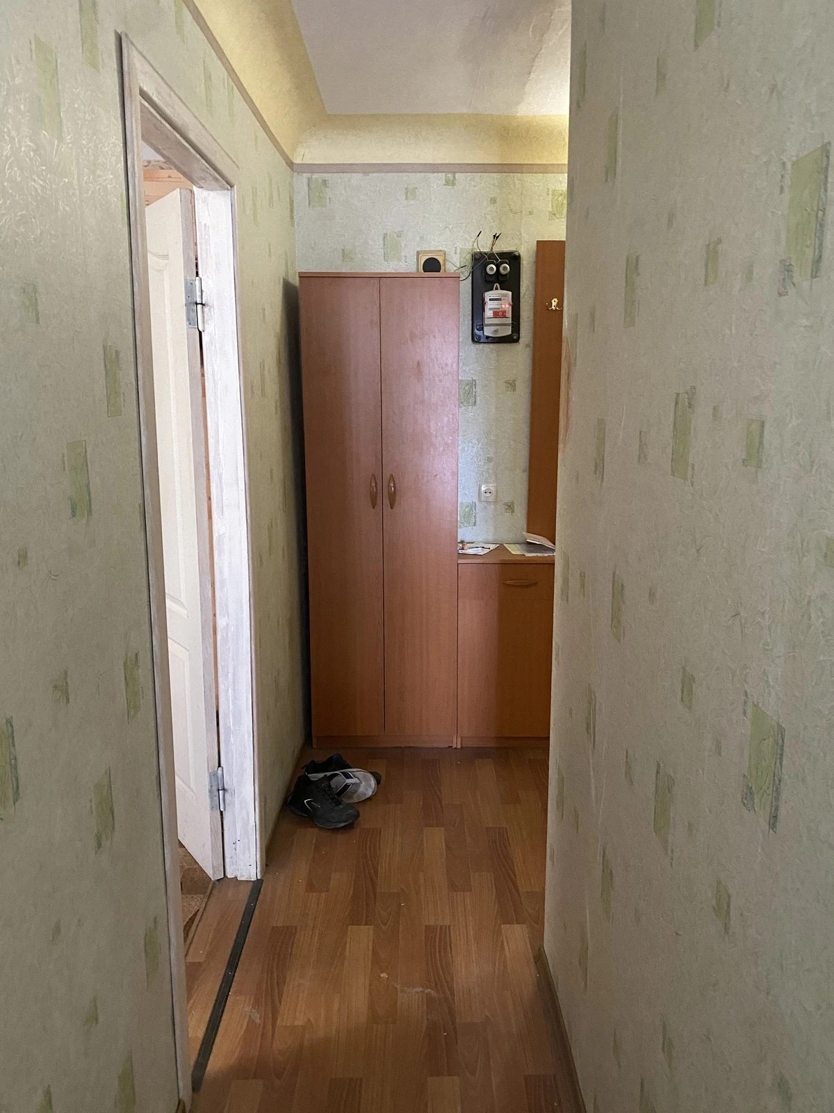 Apartments for sale. 3 rooms, 56 m², 2nd floor/5 floors. Fortechnyy kirovskyy, Kropyvnytskyy. 
