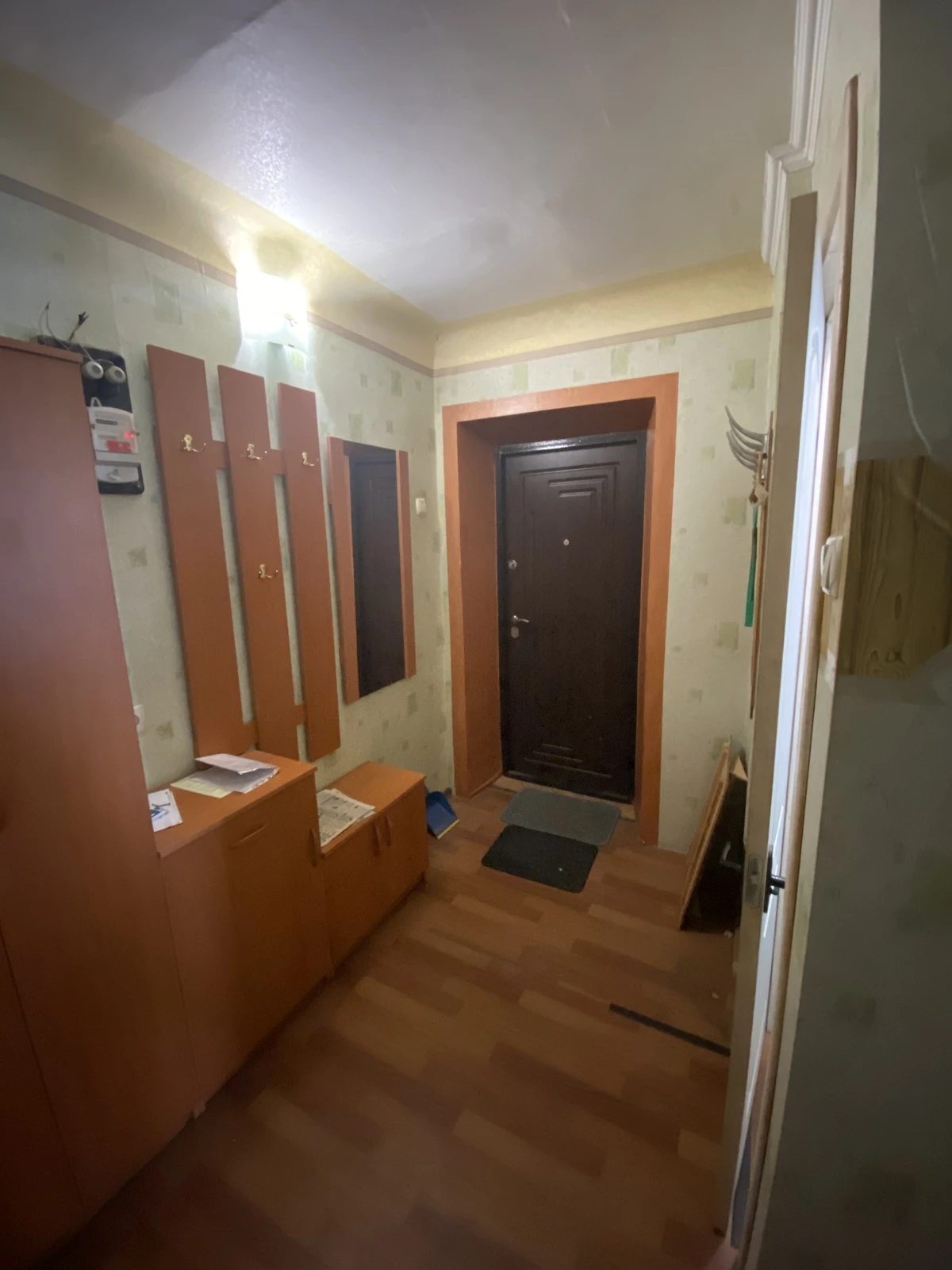 Apartments for sale. 3 rooms, 56 m², 2nd floor/5 floors. Fortechnyy kirovskyy, Kropyvnytskyy. 