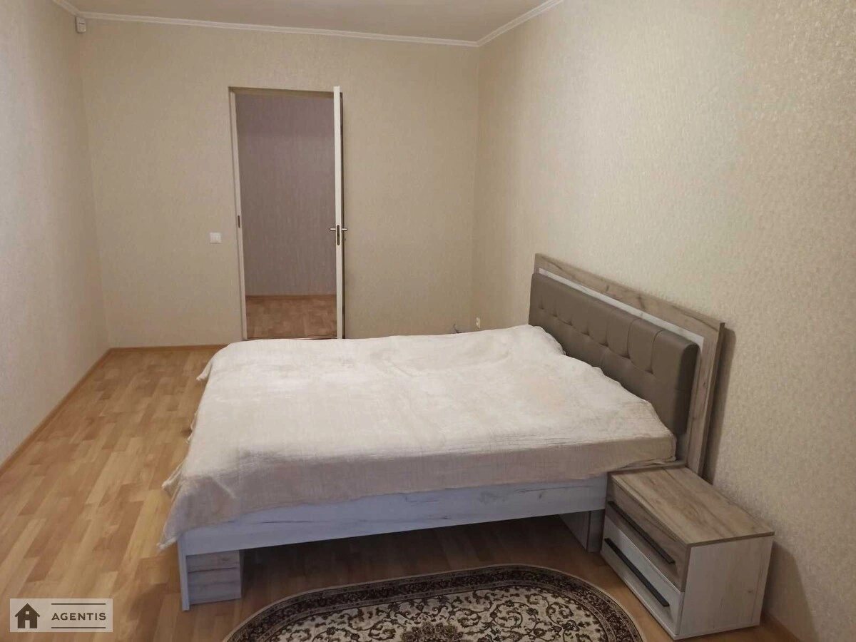 Apartment for rent. 2 rooms, 48 m², 6th floor/9 floors. Andriya Verkhohlyada vul. Mykhayla Drahomirova, Kyiv. 