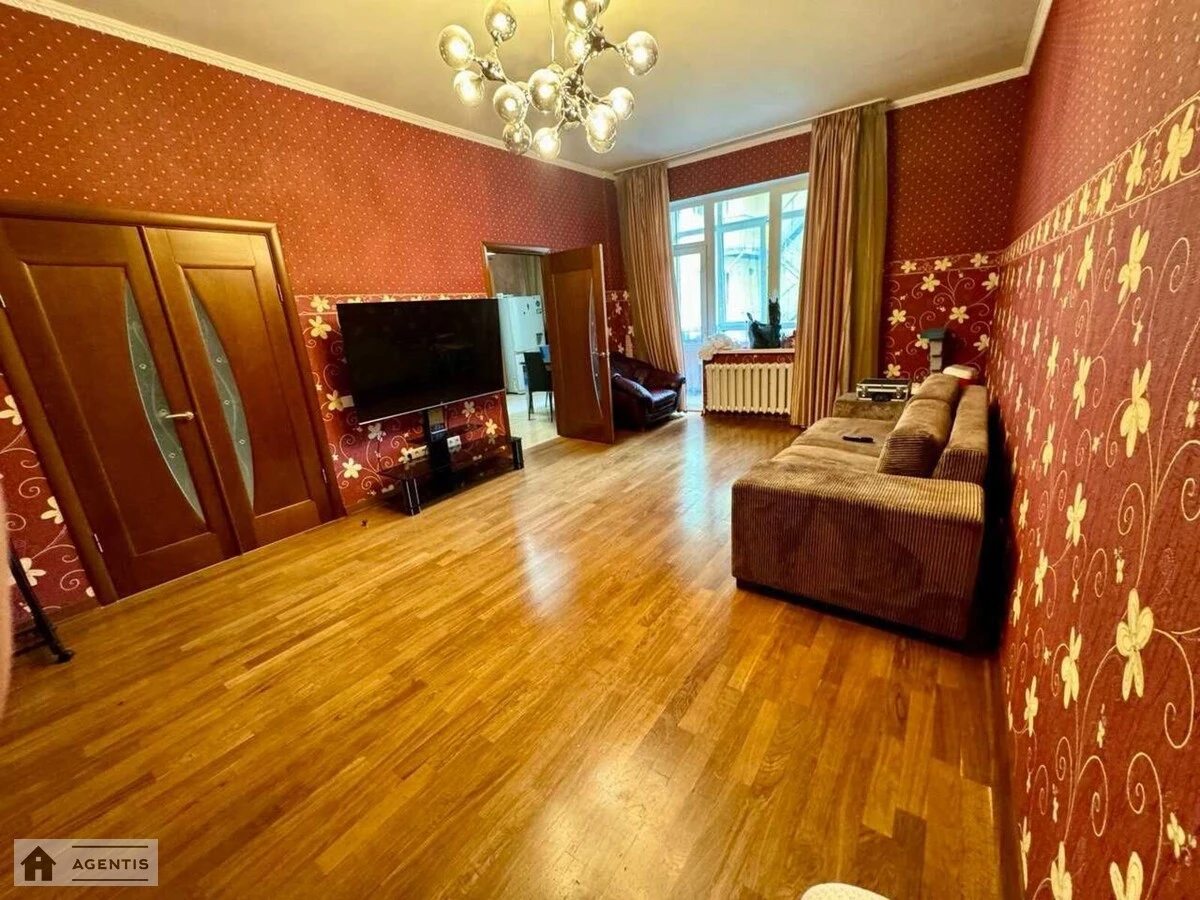 Apartment for rent. 3 rooms, 117 m², 3rd floor/9 floors. 46, Knyaziv Ostrozkykh vul. Moskovska, Kyiv. 