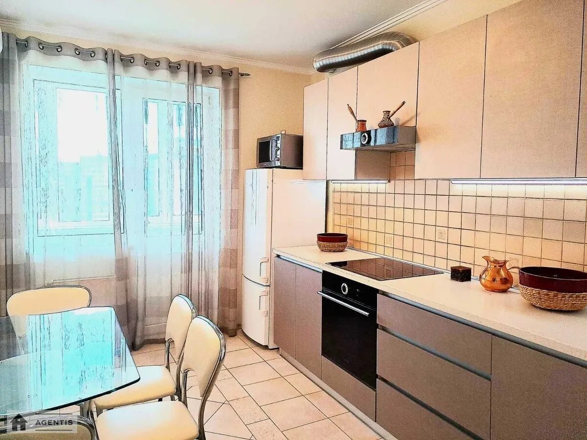 Apartment for rent. 1 room, 43 m², 23 floor/25 floors. 1, Yuriya Shumskoho vul., Kyiv. 