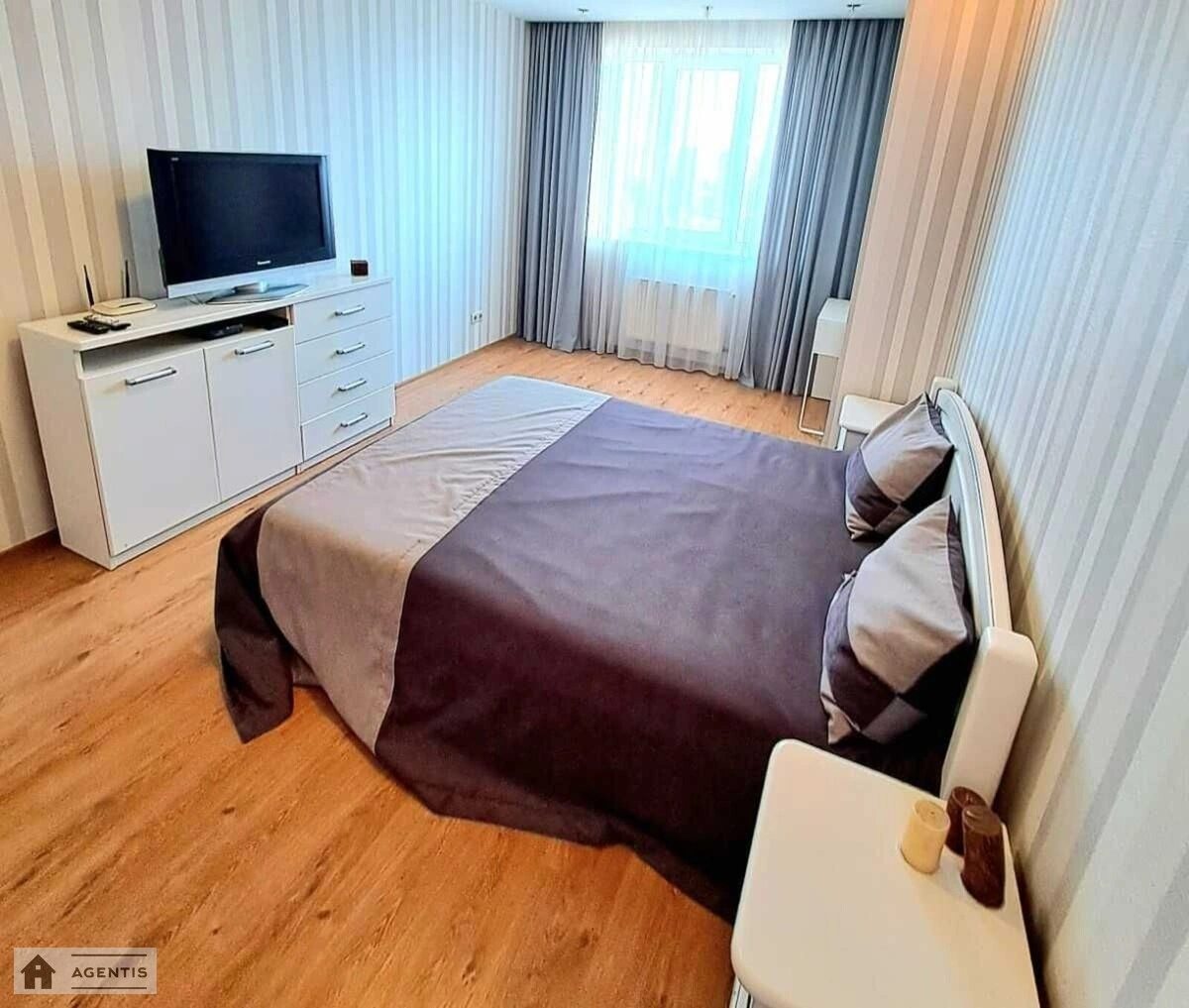 Сдам квартиру. 1 room, 43 m², 23 floor/25 floors. 1, Юрія Шумського вул., Киев. 