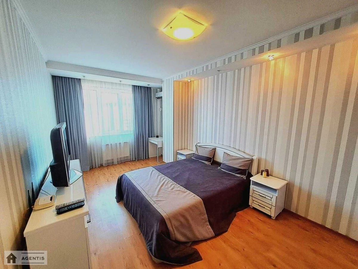 Apartment for rent. 1 room, 43 m², 23 floor/25 floors. 1, Yuriya Shumskoho vul., Kyiv. 