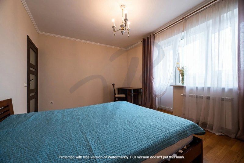 Apartments for sale. 4 rooms, 132 m², 13 floor/23 floors. 52, Raskovoyi Maryny 52, Kyiv. 