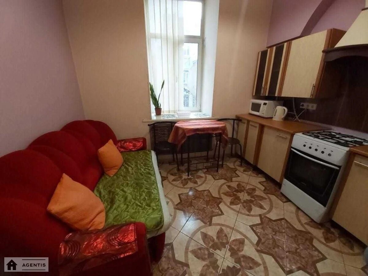 Apartment for rent. 1 room, 42 m², 2nd floor/4 floors. Saksaganskogo, Kyiv. 