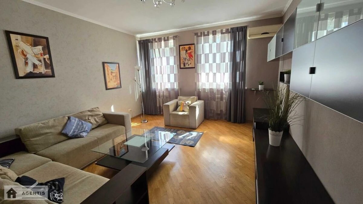 Здам квартиру. 2 rooms, 63 m², 3rd floor/4 floors. Набережно-Хрещатицька, Київ. 